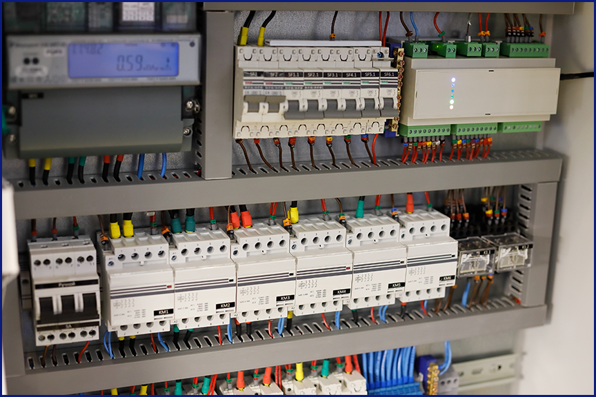 Electrical control panel with automation system